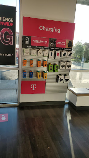 Cell Phone Store «T-Mobile», reviews and photos, 4203 Harrison Blvd, Ogden, UT 84403, USA