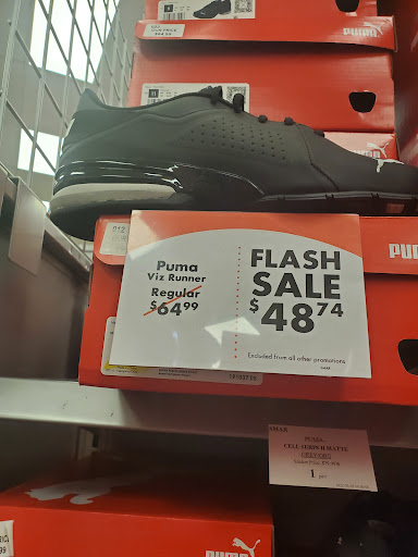 Shoe Store «Shoe Carnival», reviews and photos, 3408 S Glenstone Ave, Springfield, MO 65804, USA