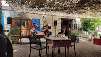 Atmosphère du Restaurant français Chez Bob à Arles - n°10