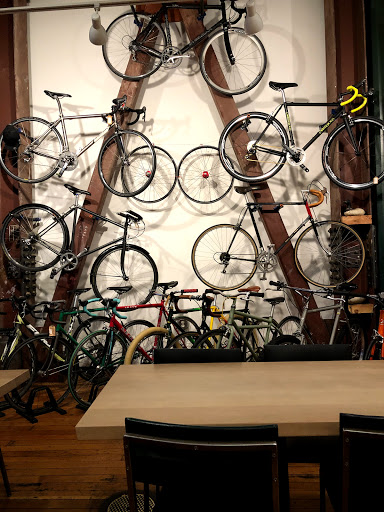 Luckyduck Bicycle Cafe