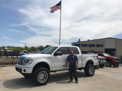 Used Car Dealer «Lone Star Car & Truck», reviews and photos, 1912 Old Denton Rd, Carrollton, TX 75006, USA