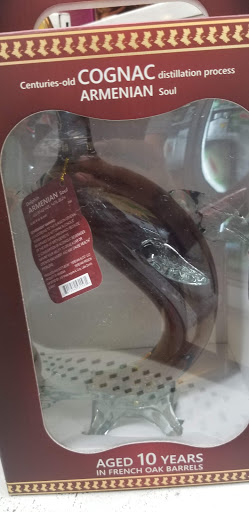 Liquor Store «Cigarette City Liquors», reviews and photos, 6250 Harlem Ave, Summit, IL 60501, USA