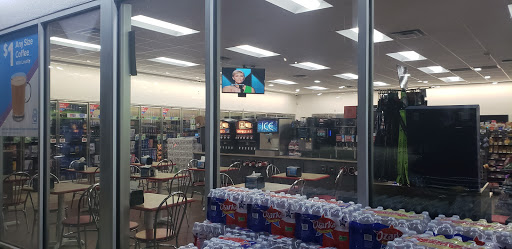 Convenience Store «Stripes Store # 2489», reviews and photos, 3941 S Interstate Hwy 35, San Marcos, TX 78666, USA