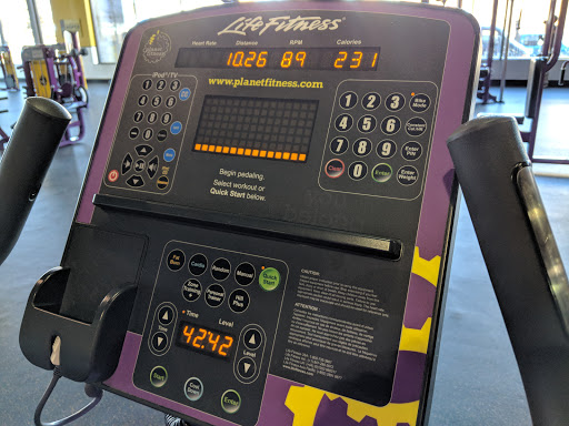 Gym «Planet Fitness», reviews and photos, 5129 W Belmont Ave, Chicago, IL 60641, USA