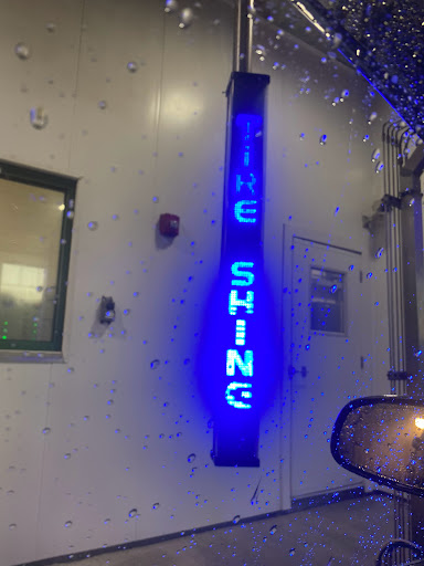 Car Wash «Jet Brite Car Wash», reviews and photos, 1251 N Gary Ave, Carol Stream, IL 60188, USA