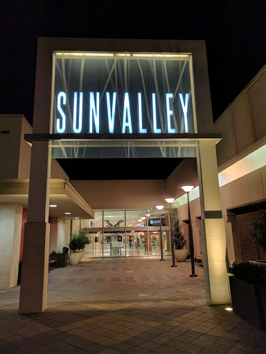 Shopping Mall «Sunvalley Shopping Center», reviews and photos, 1 Sun Valley Mall, Concord, CA 94520, USA