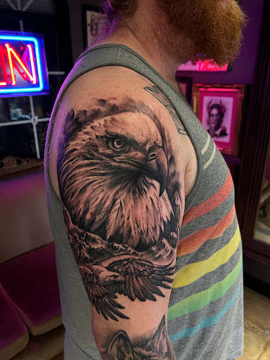 Explore bandana tattoo ideas, creative tattoo ideas in Hesperia, available at Dinamik Tattoo