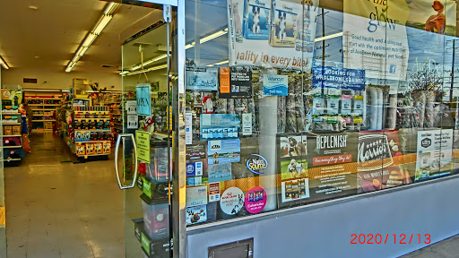 Pet Supply Store «Pets Plus», reviews and photos, 17440 Crenshaw Blvd, Torrance, CA 90504, USA