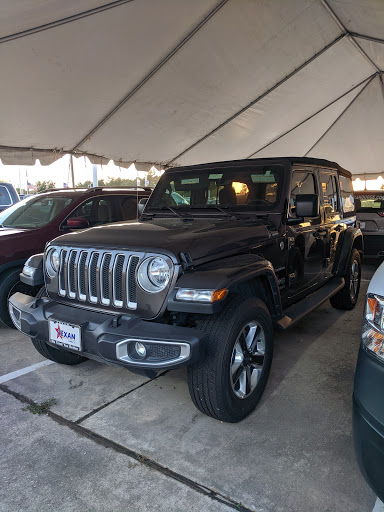Car Dealer «Texan Dodge Chrysler Jeep Ram», reviews and photos, 18555 Eastex Freeway Service Rd, Humble, TX 77338, USA