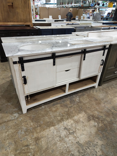 Home Improvement Store «Hoods Discount Home Center», reviews and photos, 7900 US 49, Gulfport, MS 39501, USA