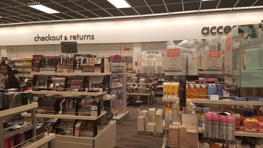 Department Store «Nordstrom Rack Clackamas Promenade», reviews and photos, 8930 SE Sunnyside Rd, Clackamas, OR 97015, USA