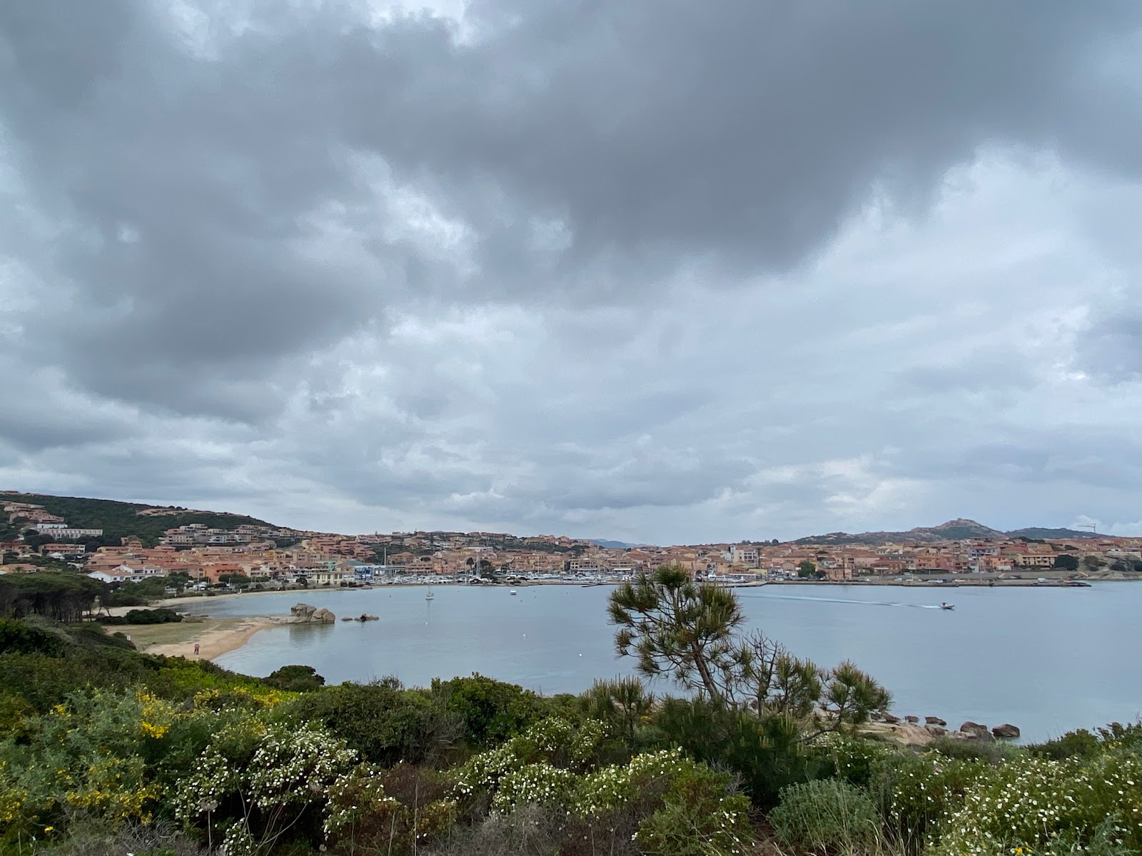 Φωτογραφία του Punta Nera Beach - δημοφιλές μέρος μεταξύ λάτρεις της χαλάρωσης