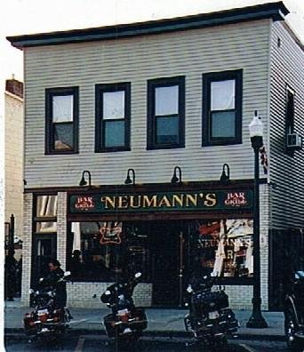 Neumanns Bar 55109