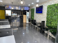Atmosphère du Restaurant grec La Cuisine Du Soleil à La Ferté-Bernard - n°2