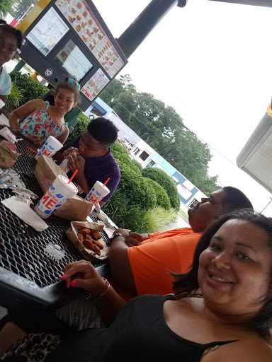 Fast Food Restaurant «Sonic Drive-In», reviews and photos, 1738 S Irby St, Florence, SC 29505, USA