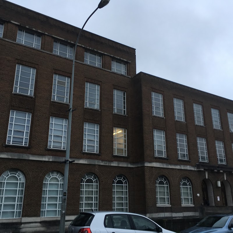 School of Chemistry and Chemical Engineering, Queen's University Belfast