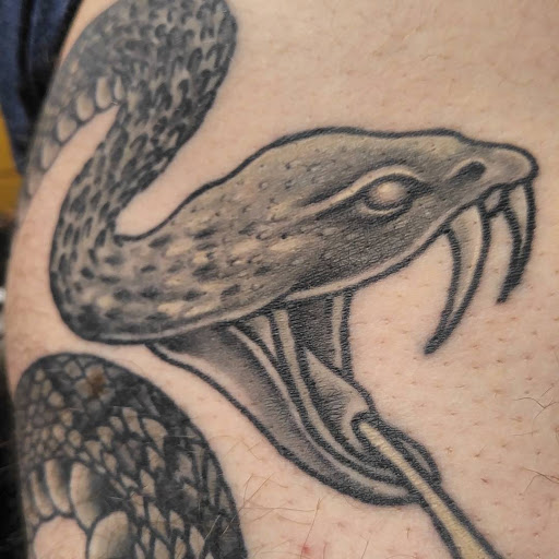 Tattoo Shop «Lucky Drive Tattoo Parlour», reviews and photos, 2228 4th St, San Rafael, CA 94901, USA