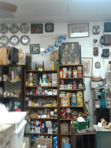 Antique Store «The Antique & Thrift Shop», reviews and photos, 100 Sunrise Hwy, Valley Stream, NY 11581, USA