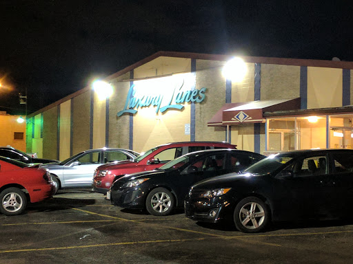 Bowling Alley «Luxury Lanes & Lounge Inc», reviews and photos, 600 E 9 Mile Rd, Ferndale, MI 48220, USA