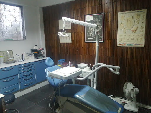Esthetic Dental Center (Clínica Dental en Guatemala)