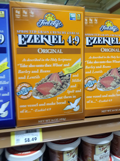 Grocery Store «Family Fresh Market», reviews and photos, 110 W 4th St, New Richmond, WI 54017, USA