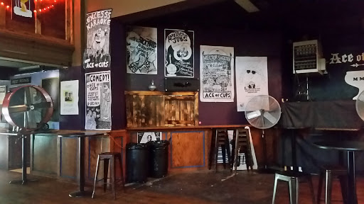 Bar «Ace of Cups», reviews and photos, 2619 N High St, Columbus, OH 43202, USA