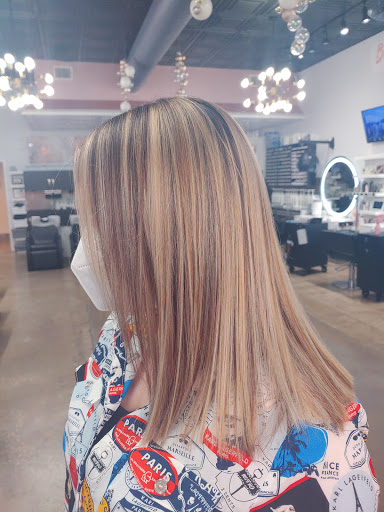 Hair Salon «Bigger Better Hair Salon», reviews and photos, 4425 N Central Expy #39, Dallas, TX 75205, USA