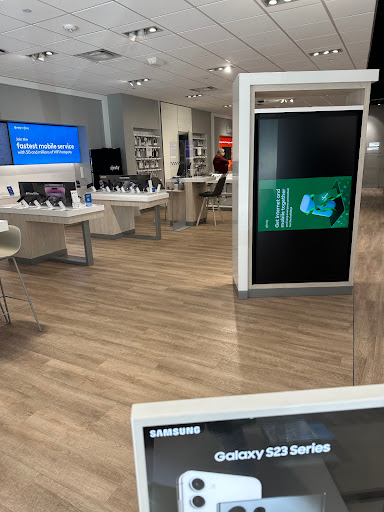 Xfinity Store by Comcast image