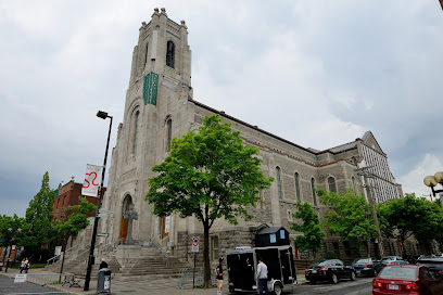 Église catholique Saint-Esprit-de-Rosemont