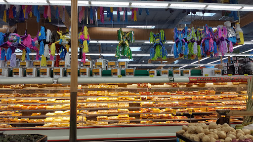 Supermarket «Vallarta Supermarkets», reviews and photos, 8510 Painter Ave L, Whittier, CA 90602, USA