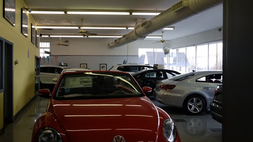 Car Dealer «Kelly Volkswagen», reviews and photos, 736 S Main Ave, Scranton, PA 18504, USA