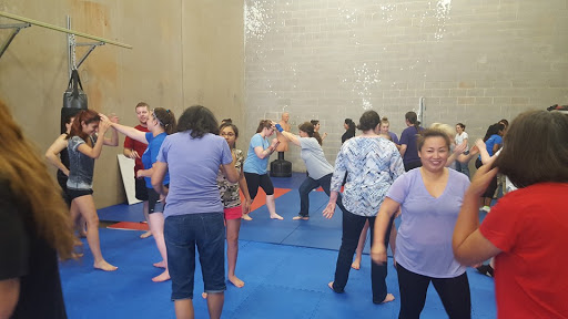 Muay Thai Boxing Gym «Relentless MMA & Fitness», reviews and photos, 14700 Flint Lee Rd K, Chantilly, VA 20151, USA