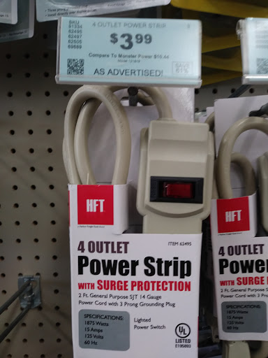 Hardware Store «Harbor Freight Tools», reviews and photos, 1019 N State College Blvd, Anaheim, CA 92806, USA