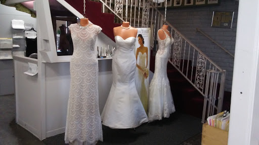 Bridal Shop «Azteca Bridal», reviews and photos, 1010 E Washington St, Phoenix, AZ 85034, USA