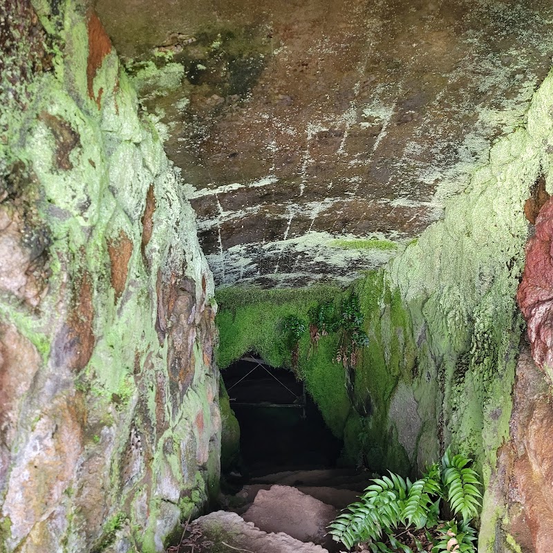 第二溶岩トンネル（竜渓洞）