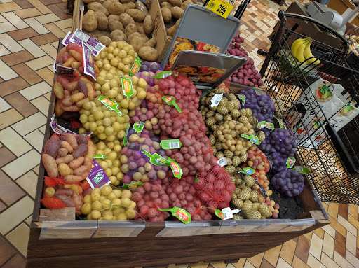 Supermarket «Wegmans», reviews and photos, 6660 4th Section Rd, Brockport, NY 14420, USA