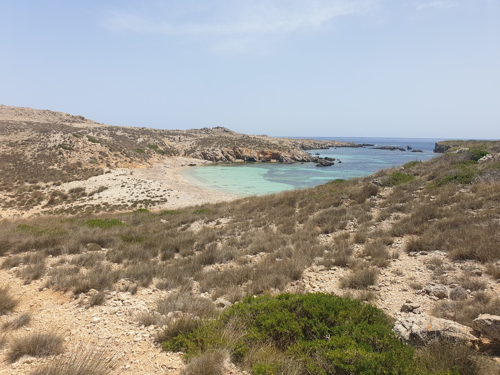 Photo of Cala'n Tosqueta with partly clean level of cleanliness