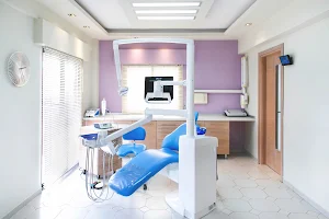Smalto Dental Practice Bozini Theodora-Makris Vasileios image