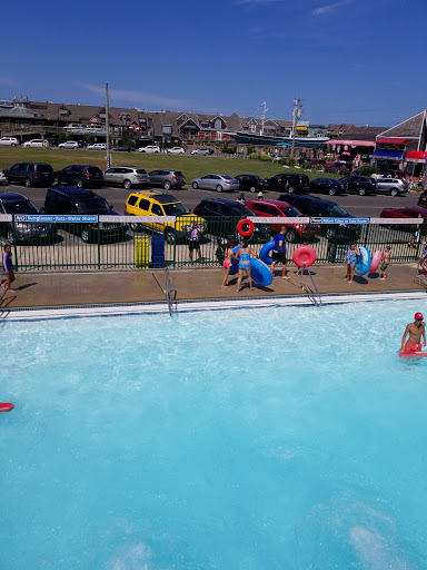 Water Park «Thundering Surf Waterpark», reviews and photos, 300 Taylor Ave, Beach Haven, NJ 08008, USA