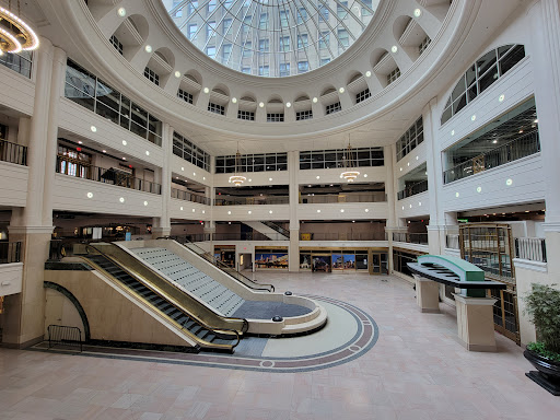 Shopping Mall «Tower City Center», reviews and photos, 230 W Huron Rd, Cleveland, OH 44113, USA