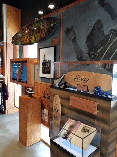 Shoe Store «Vans», reviews and photos, 400 Broadway, Santa Monica, CA 90401, USA