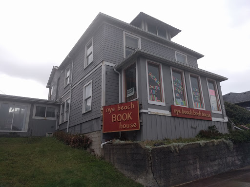 Used Book Store «Nye Beach Book House LLC», reviews and photos, 727 NW 3rd St, Newport, OR 97365, USA
