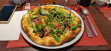 Plats et boissons du Pizzeria DISTRIBUTEURS DE PIZZAS LA PLADZA SAINT CAST LE GUILDO - n°10