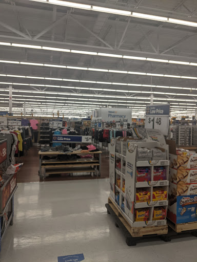 Department Store «Walmart Supercenter», reviews and photos, 9190 Highland Rd, White Lake, MI 48386, USA