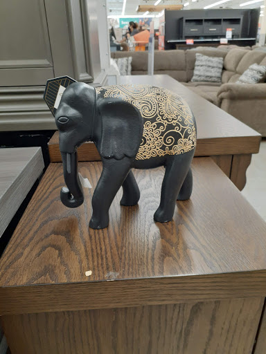 Discount Store «Big Lots», reviews and photos, 3131 W Shaw Ave, Fresno, CA 93711, USA