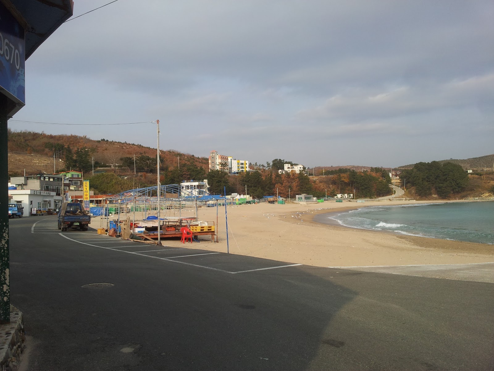 Foto van Odo 1-ri Beach - populaire plek onder ontspanningskenners