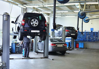 Garage AB à La Garde
