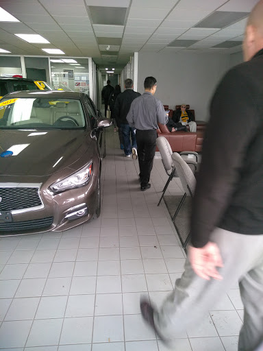 Used Car Dealer «Millennium Auto Sales», reviews and photos, 3250 N Cicero Ave, Chicago, IL 60641, USA