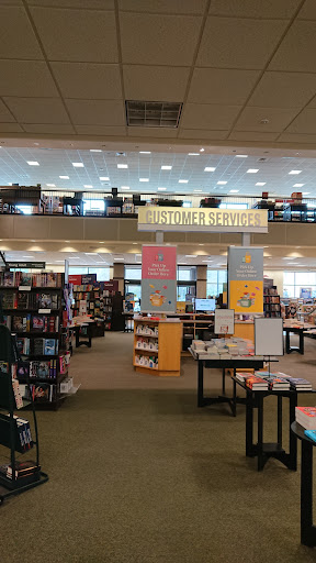 Book Store «Barnes & Noble», reviews and photos, 4020 Sharon Rd, Charlotte, NC 28211, USA