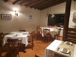 Restaurante de Cozinha Tradicional Portuguesa Restaurante Cova da Velha Alcaria